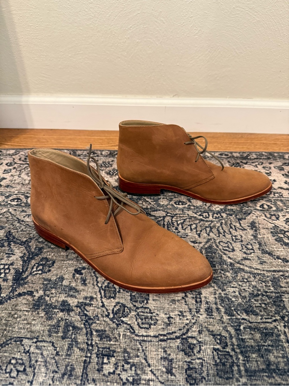 Nisolo Women’s 8 Isa Brown Suede Lace Up Chukka Boots Light Oka